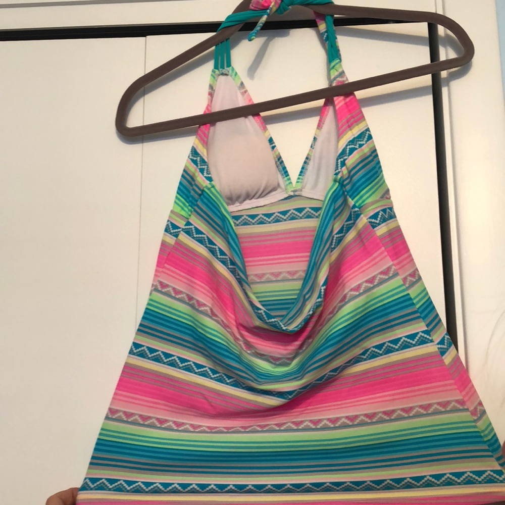 Bathing suit - Picture 2 of 3